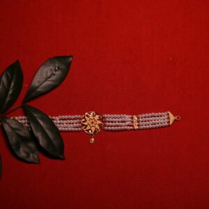 Pearl Chocker 08